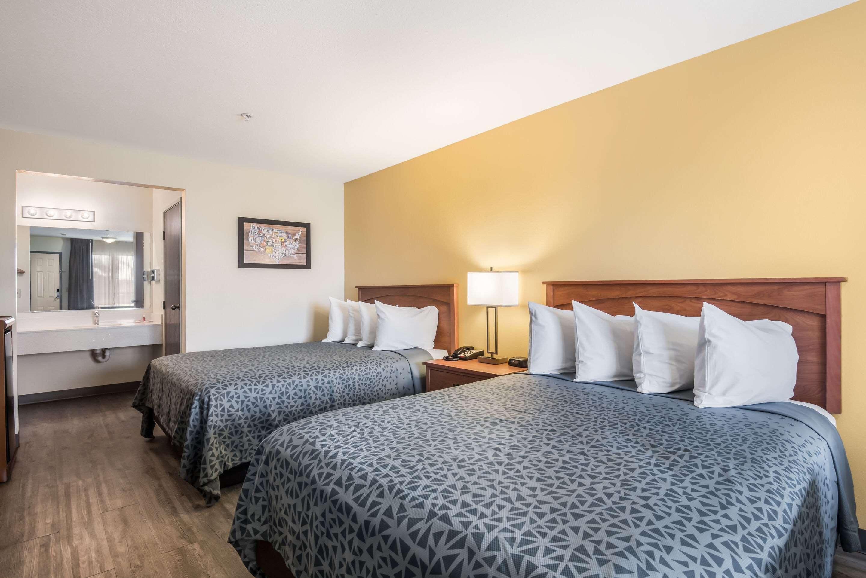 Econo Lodge Inn & Suites Lodi - Wine Country Area Luaran gambar