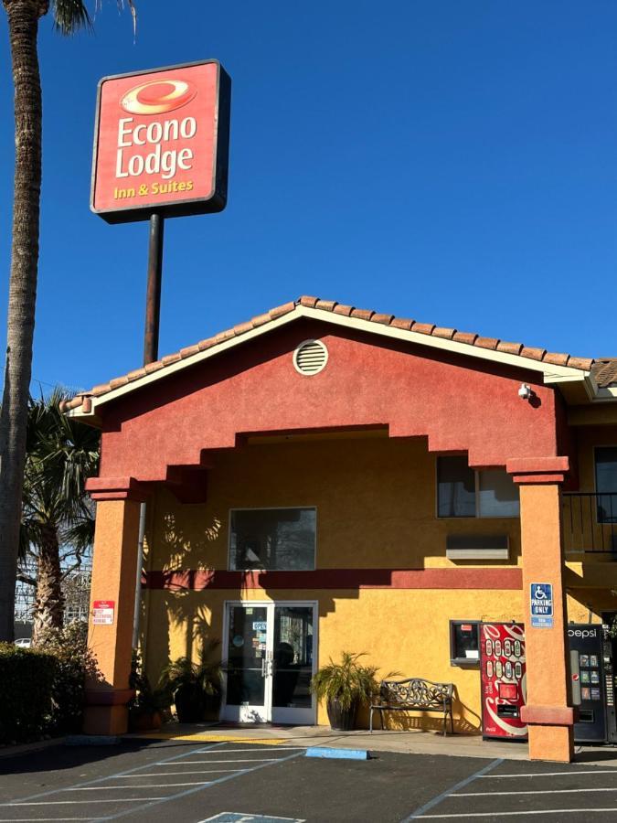 Econo Lodge Inn & Suites Lodi - Wine Country Area Luaran gambar