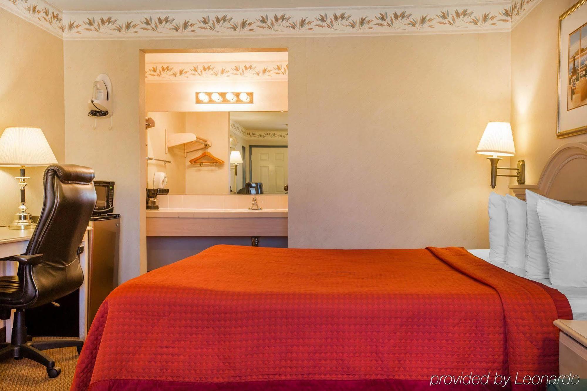 Econo Lodge Inn & Suites Lodi - Wine Country Area Luaran gambar
