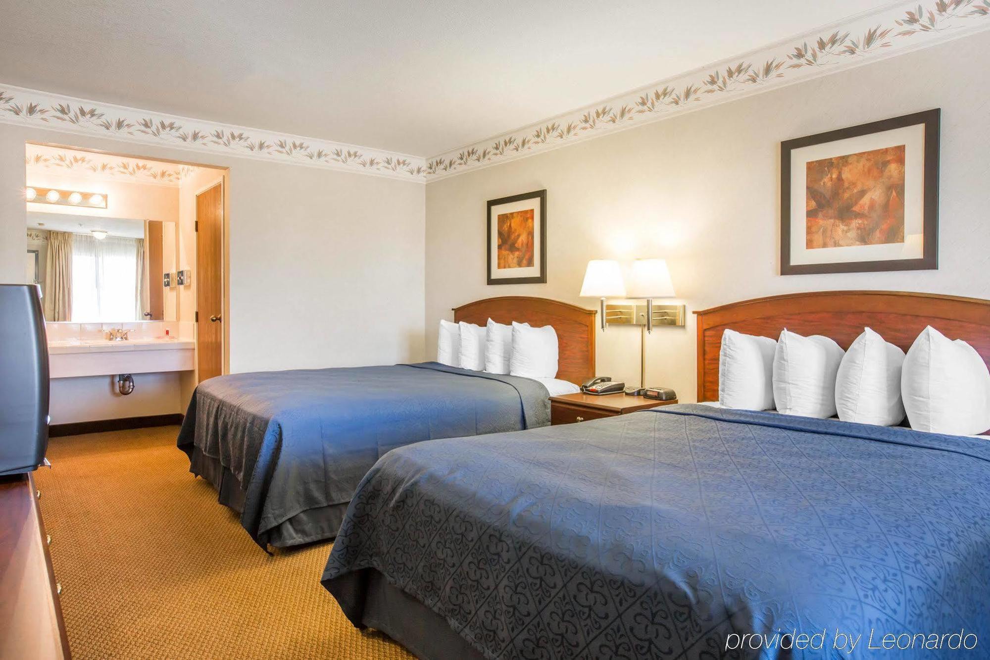Econo Lodge Inn & Suites Lodi - Wine Country Area Luaran gambar