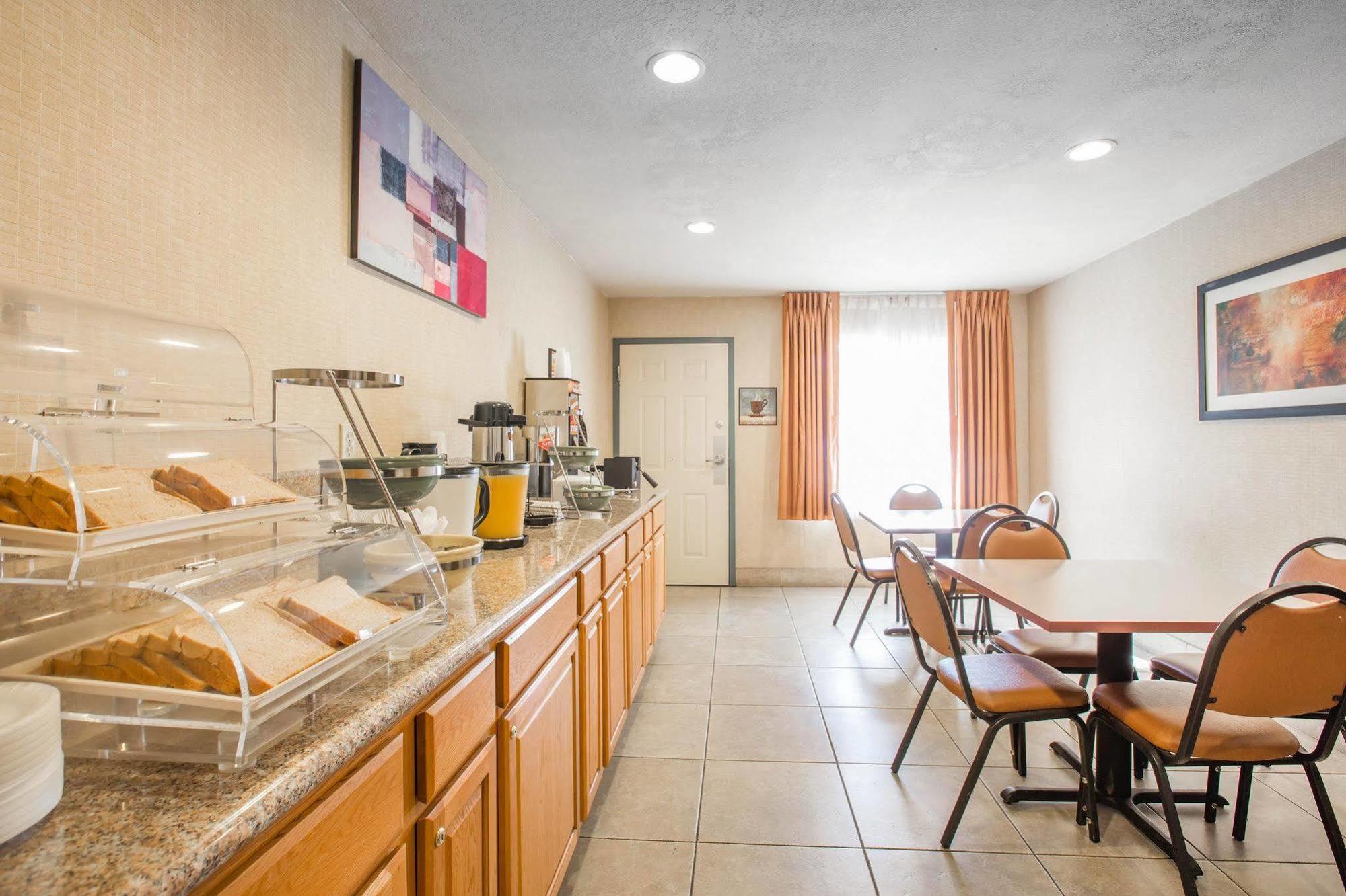 Econo Lodge Inn & Suites Lodi - Wine Country Area Luaran gambar