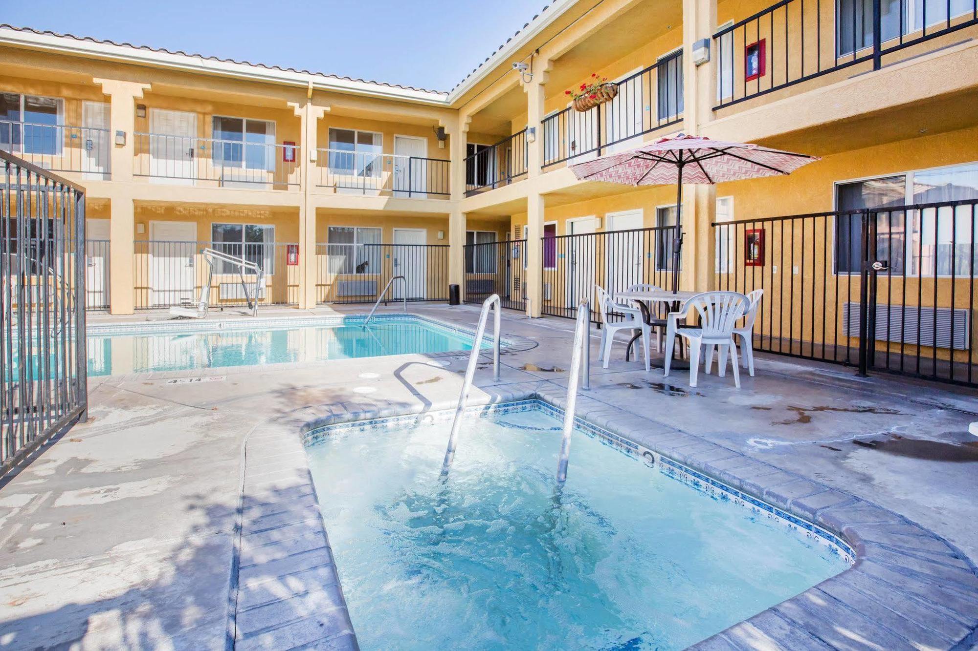 Econo Lodge Inn & Suites Lodi - Wine Country Area Luaran gambar