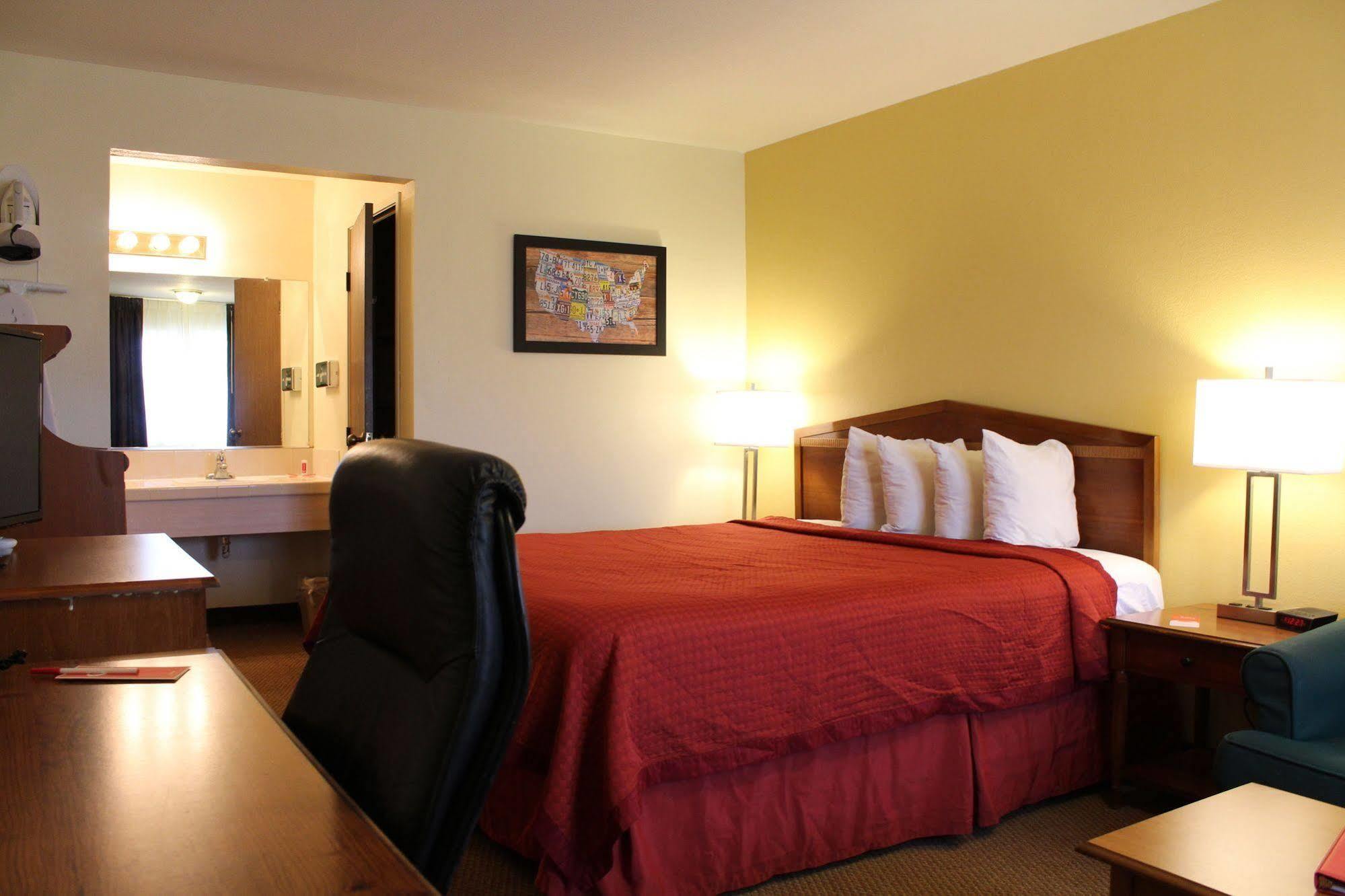 Econo Lodge Inn & Suites Lodi - Wine Country Area Luaran gambar