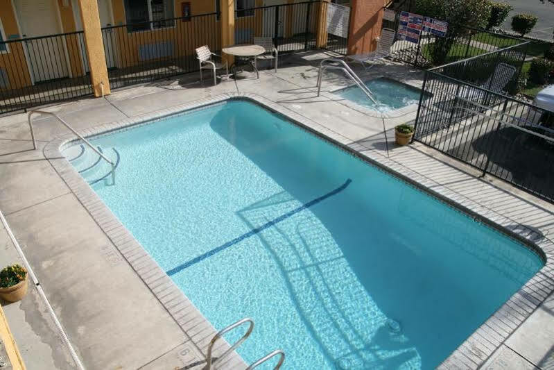 Econo Lodge Inn & Suites Lodi - Wine Country Area Luaran gambar
